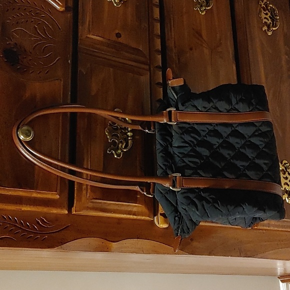 Talbots Black Quilted Shoulder Bag with Faux Leather Straps - Picture 5 of 14